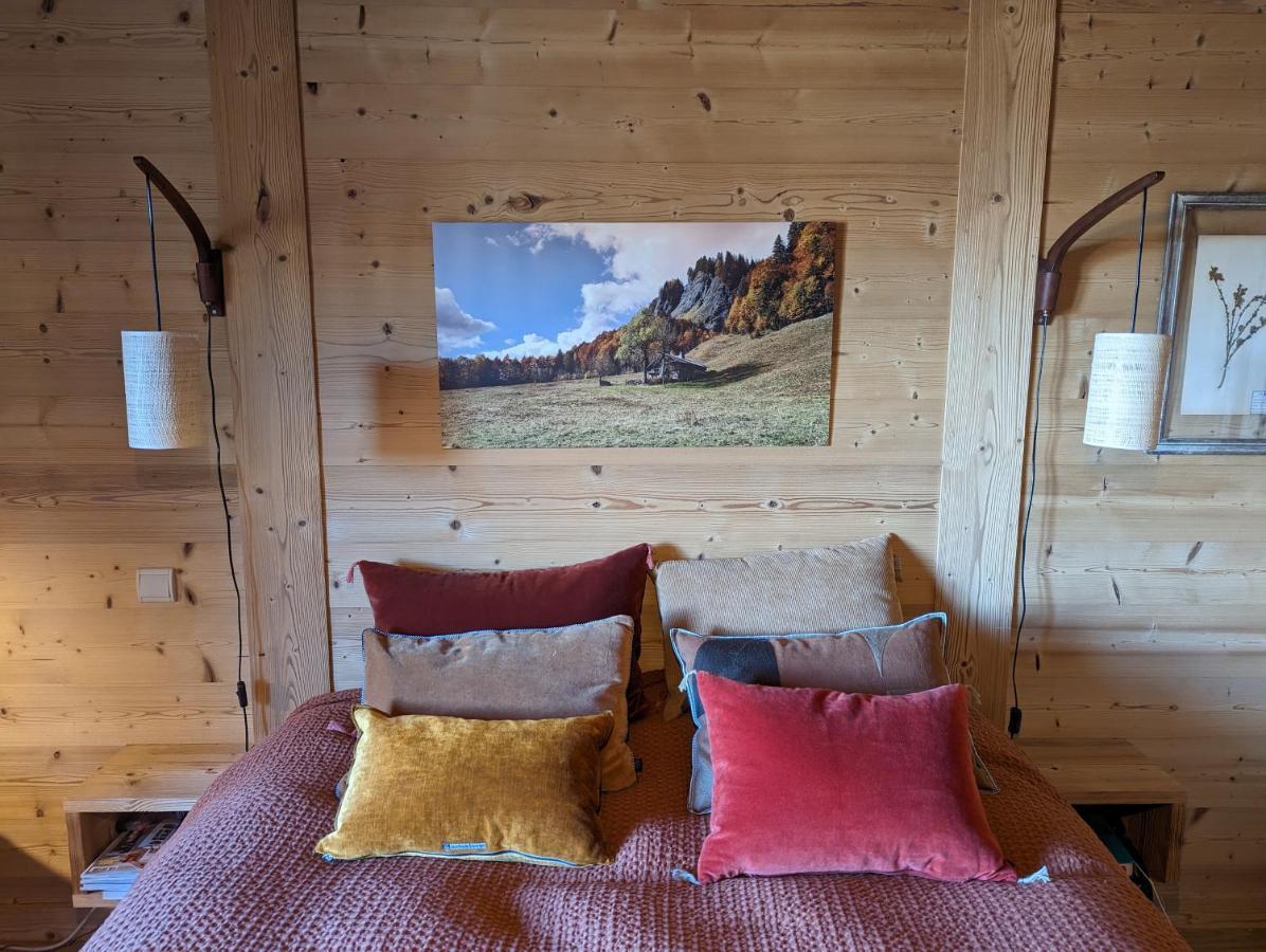 Bas De Chalet Au Coeur Des Aravis, Entre Lac Et Montagne Saint-Jean-de-Sixt Eksteriør billede