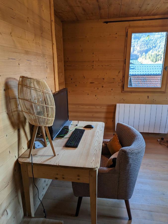 Bas De Chalet Au Coeur Des Aravis, Entre Lac Et Montagne Saint-Jean-de-Sixt Eksteriør billede